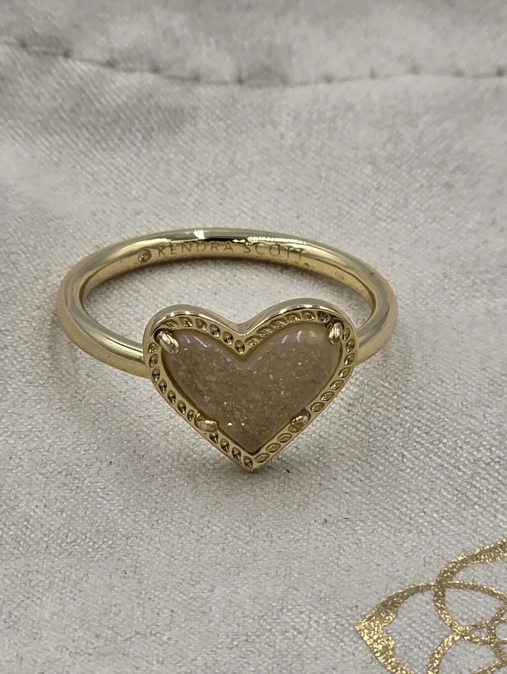Kendra Scott Ari Heart Band Gold Ring with Champagne Heart Druzy Size 10‎ New